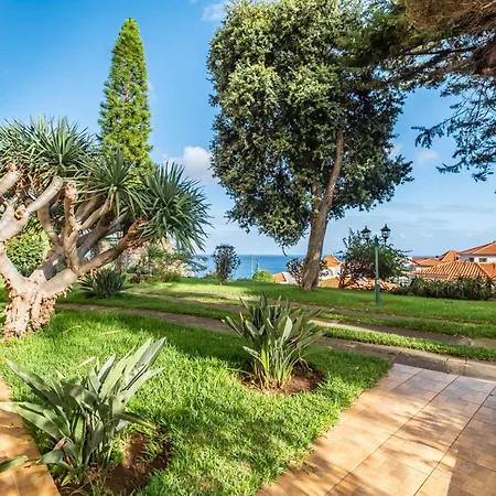 Sea Garden By Madeira Sun Travel كانيكو