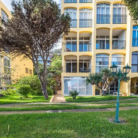 Sea Garden By Madeira Sun Travel Apartment
